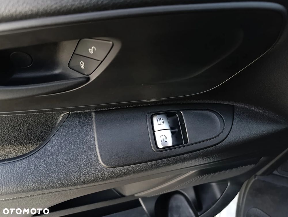 Mercedes-Benz Vito Tourer Lang EDITION - 17