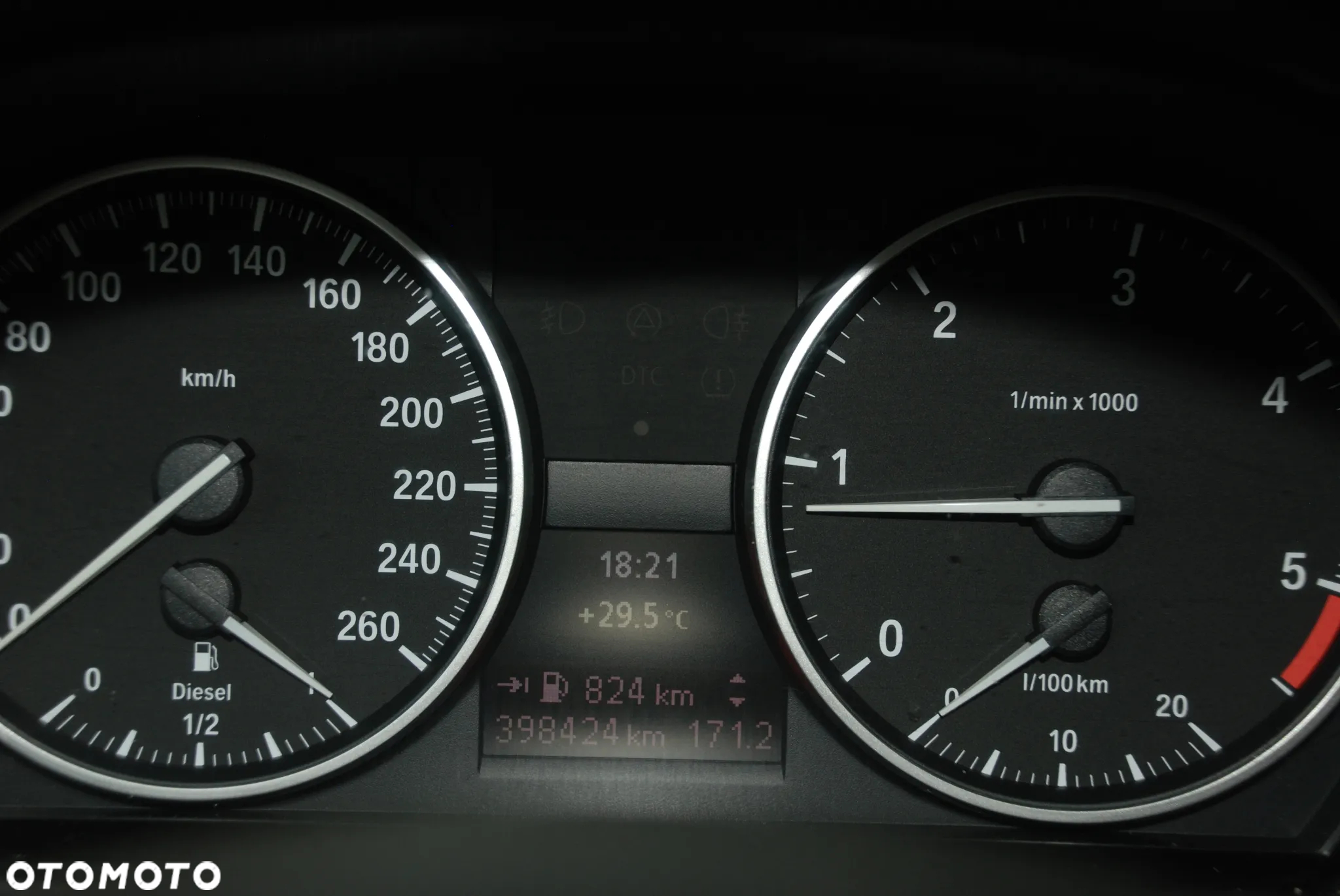 BMW X1 xDrive18d - 10