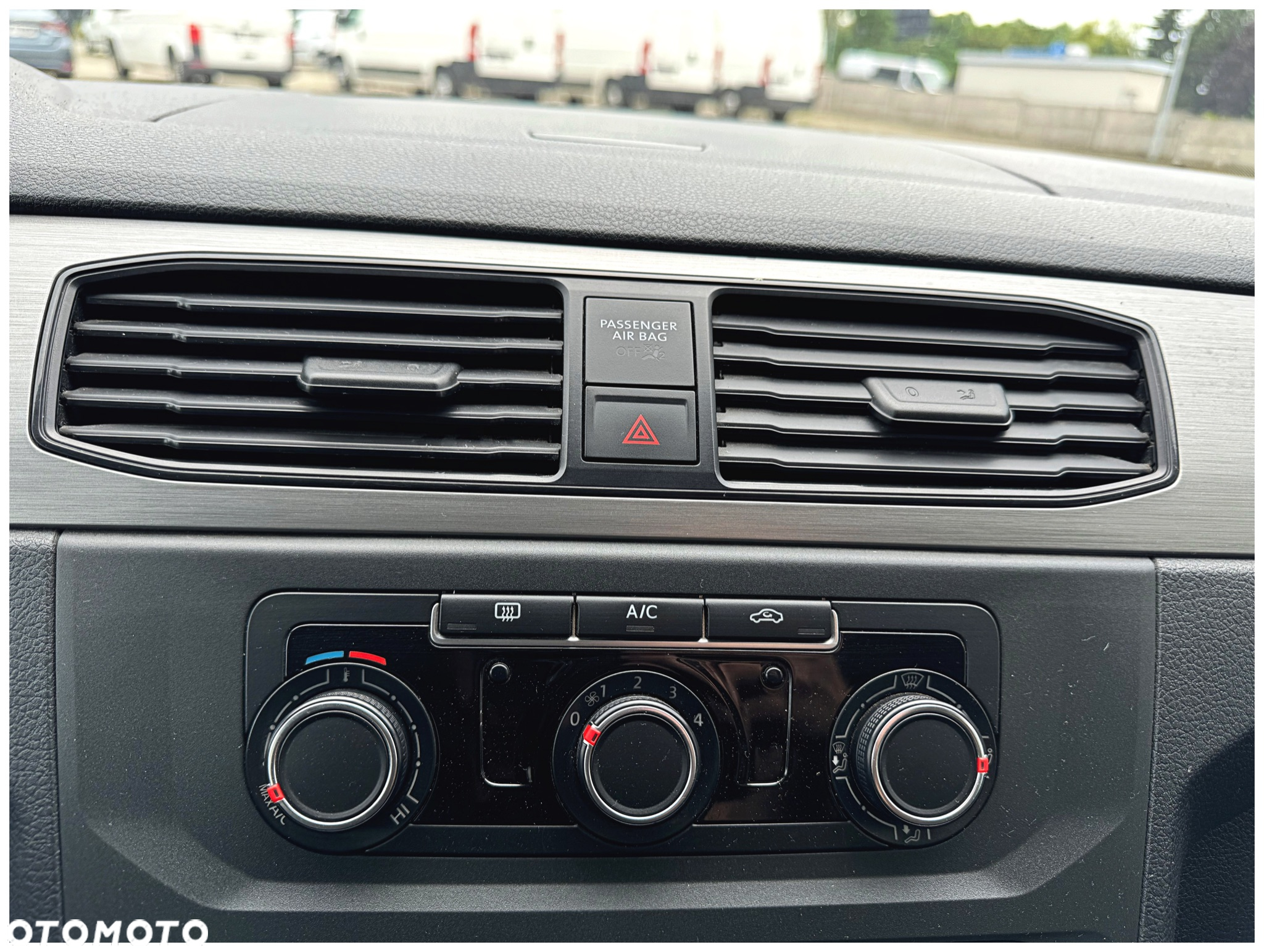 Volkswagen Caddy 2.0 TDI Trendline - 24