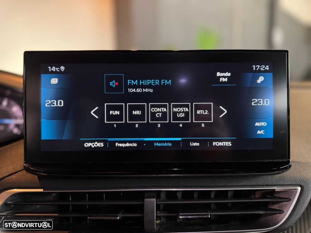 Peugeot 5008 PureTech 130 EAT8 Stop & Start Allure Pack - 13