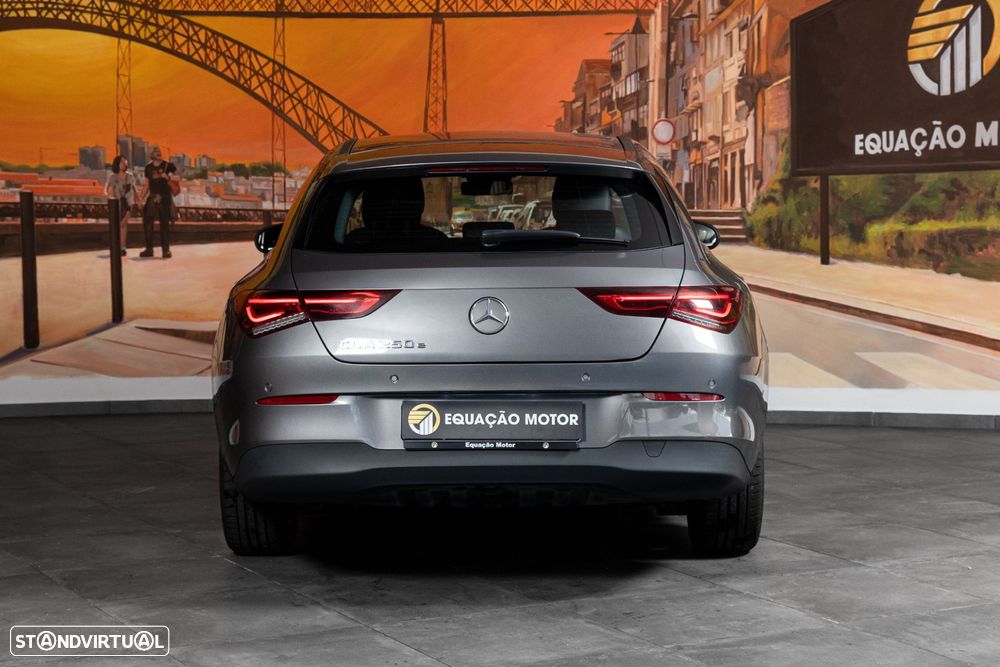 Mercedes-Benz CLA 250 e - 3