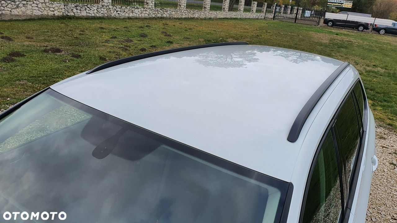 Volkswagen Passat Variant 2.0 TDI DSG (BlueMotion Technology) Trendline - 41