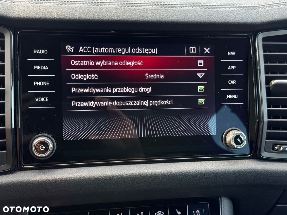 Skoda Kodiaq 2.0 TDI 4x2 Sportline DSG 7os - 29