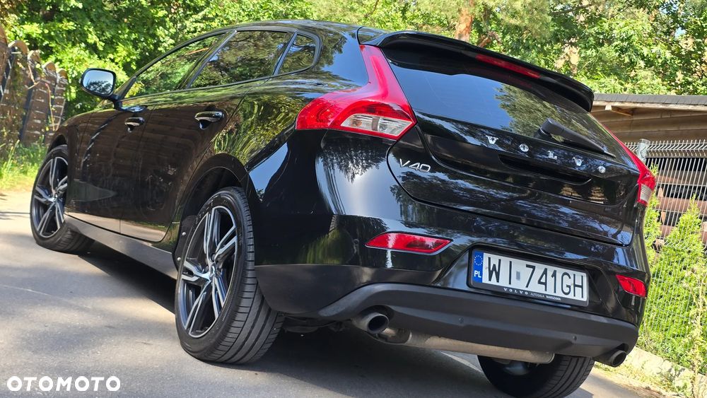 Volvo V40 T4 Drive-E Momentum - 2
