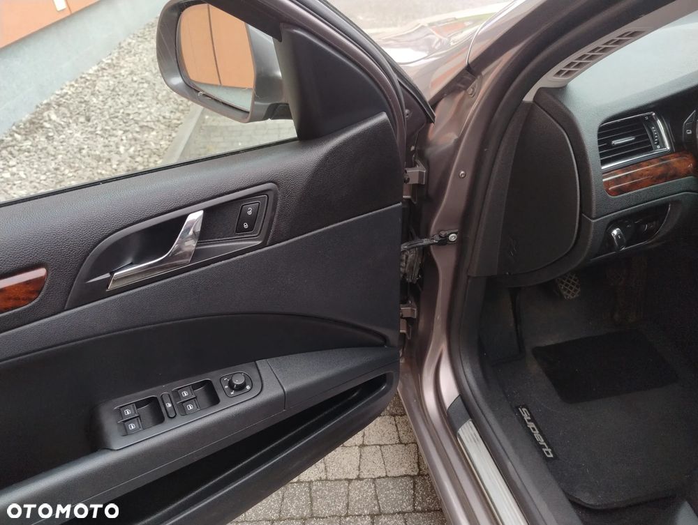 Skoda Superb 2.0 TDI Exclusive - 17