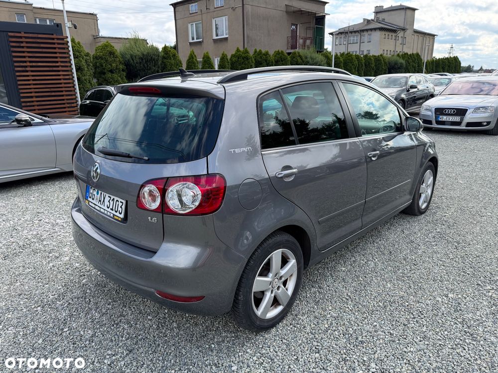 Volkswagen Golf Plus 1.6 Automatik Tour - 17