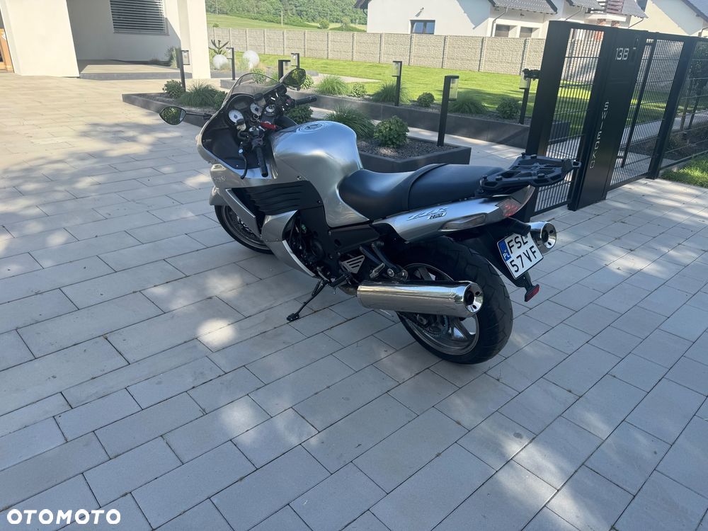 Kawasaki ZZR - 4