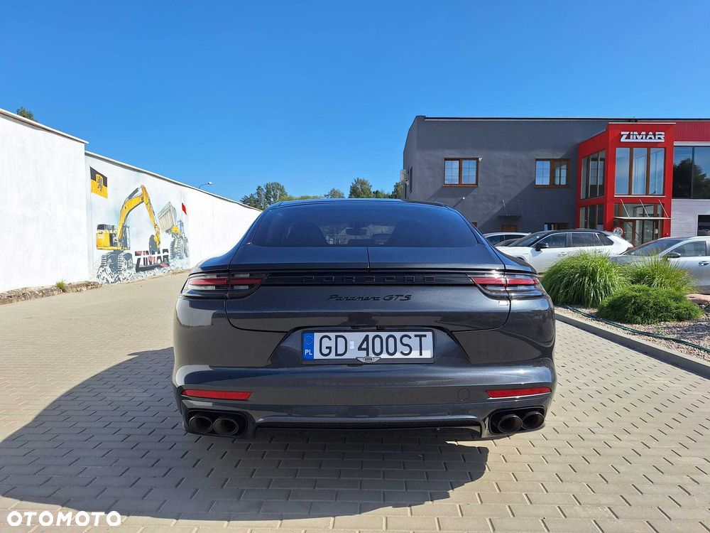 Porsche Panamera - 5