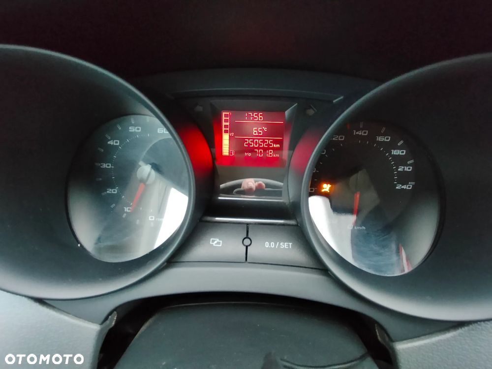 Seat Ibiza 1.4 16V Style - 10