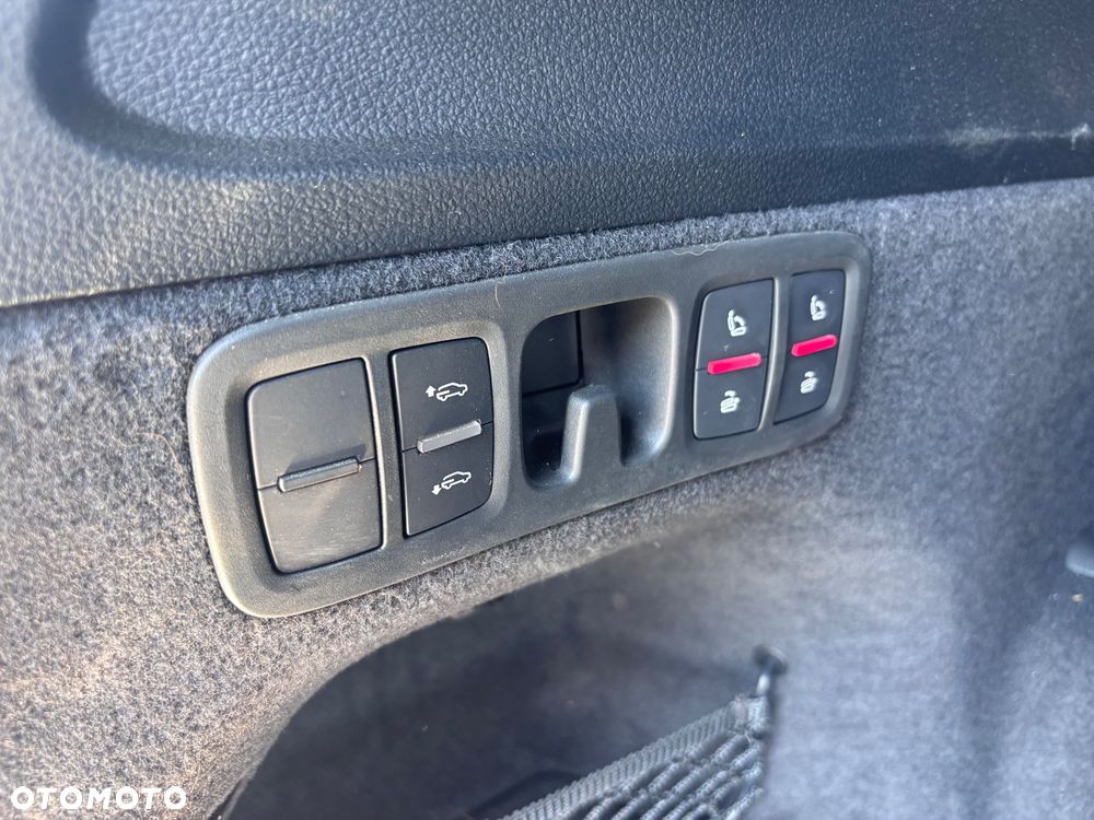 Audi SQ7 TFSI Quattro Tiptronic - 23