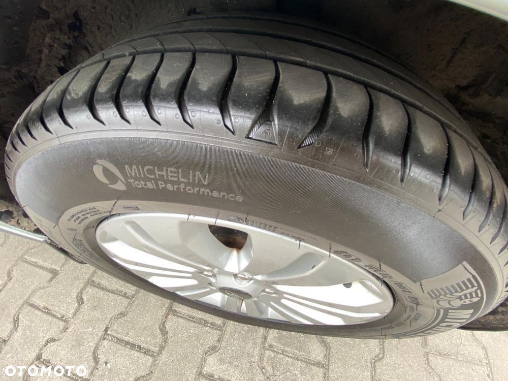 Ford TRANSIT CONNECT 1,5 TDCI NISKI PRZEBIEG / BEZWYPADKOWY - 27