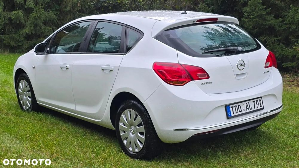 Opel Astra 1.4 EcoFLEX Selection - 6