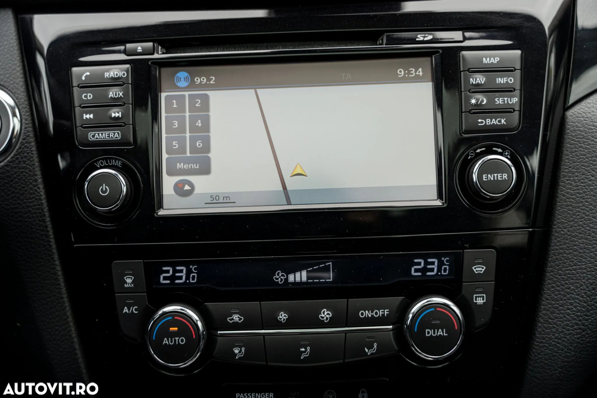 Nissan Qashqai 1.6 DCI Start/Stop X-TRONIC Tekna - 22