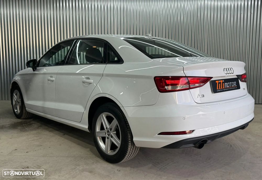 Audi A3 Limousine 1.6 TDI Sport - 4