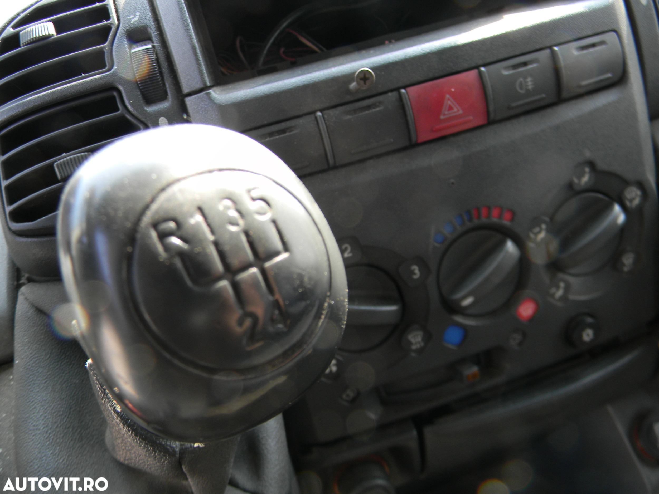 Dezmembrari  Peugeot Boxer (244)  2001  > 2006 2.8 HDi Motorina - 12