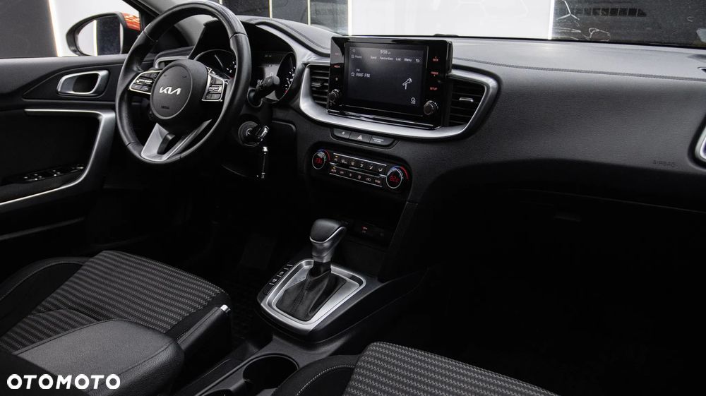 Kia XCeed 1.5 T-GDI M DCT - 12