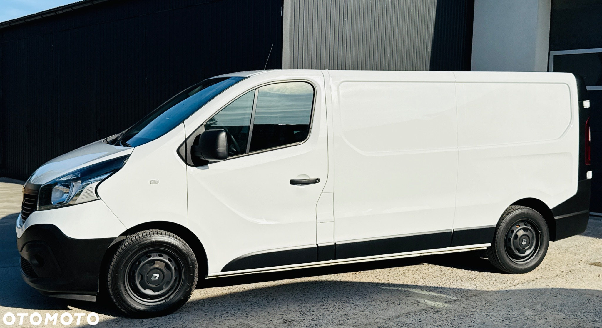 Renault Trafic - 17
