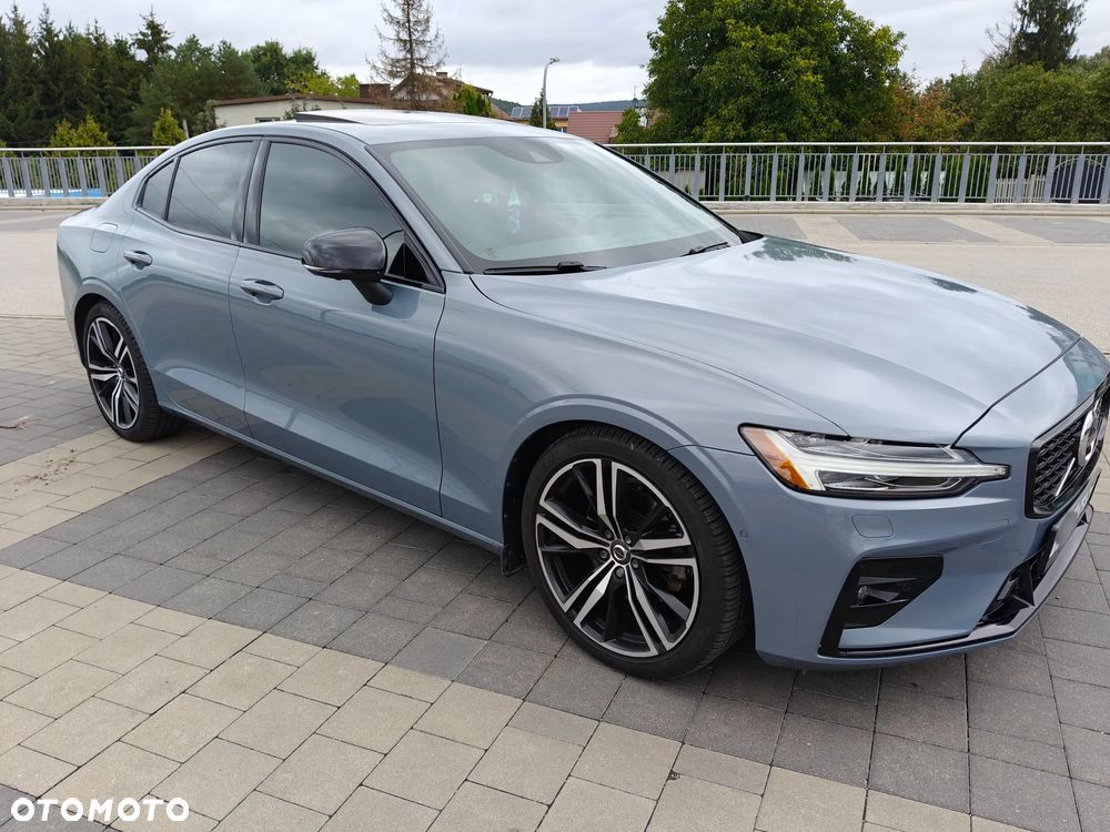 Volvo S60 B5 B AWD R-Design - 3