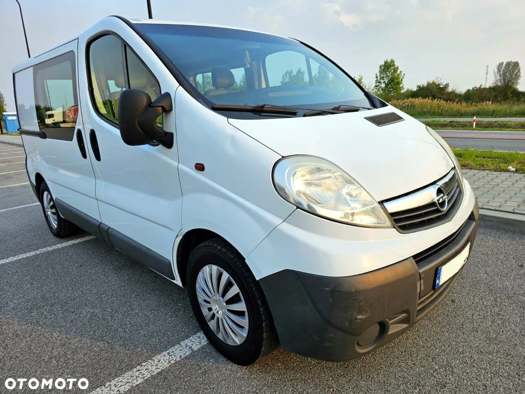 Opel Vivaro 2.5 CDTI L1H1 Tour - 34