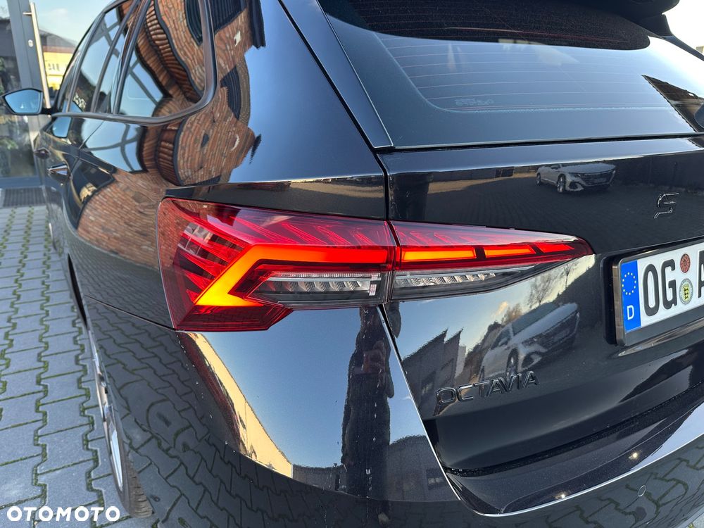 Skoda Octavia 1.5 TSI mHEV DSG Selection - 8