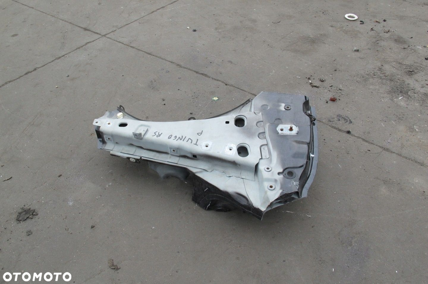 RENAULT TWINGO 2 II RS FARTUCH ĆWIARTKA POSZYCIE PRAWA PRZÓD PRZEDNIA - 2