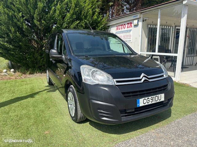 Citroën BERLINGO 3 LUGARES C/GPS - 2