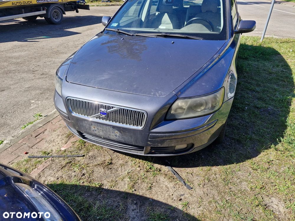 Maska pokrywa silnika VOLVO V50 2004r 455-46 - 2
