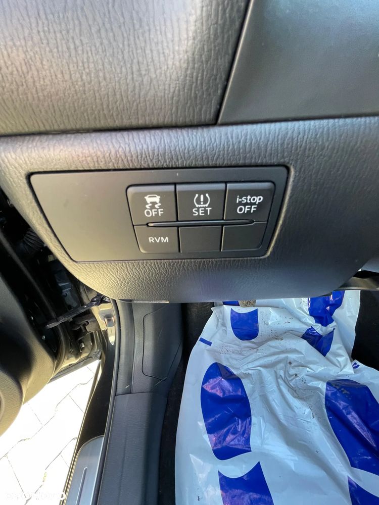 Mazda 3 SKYACTIV-G 120 Exclusive-Line - 19