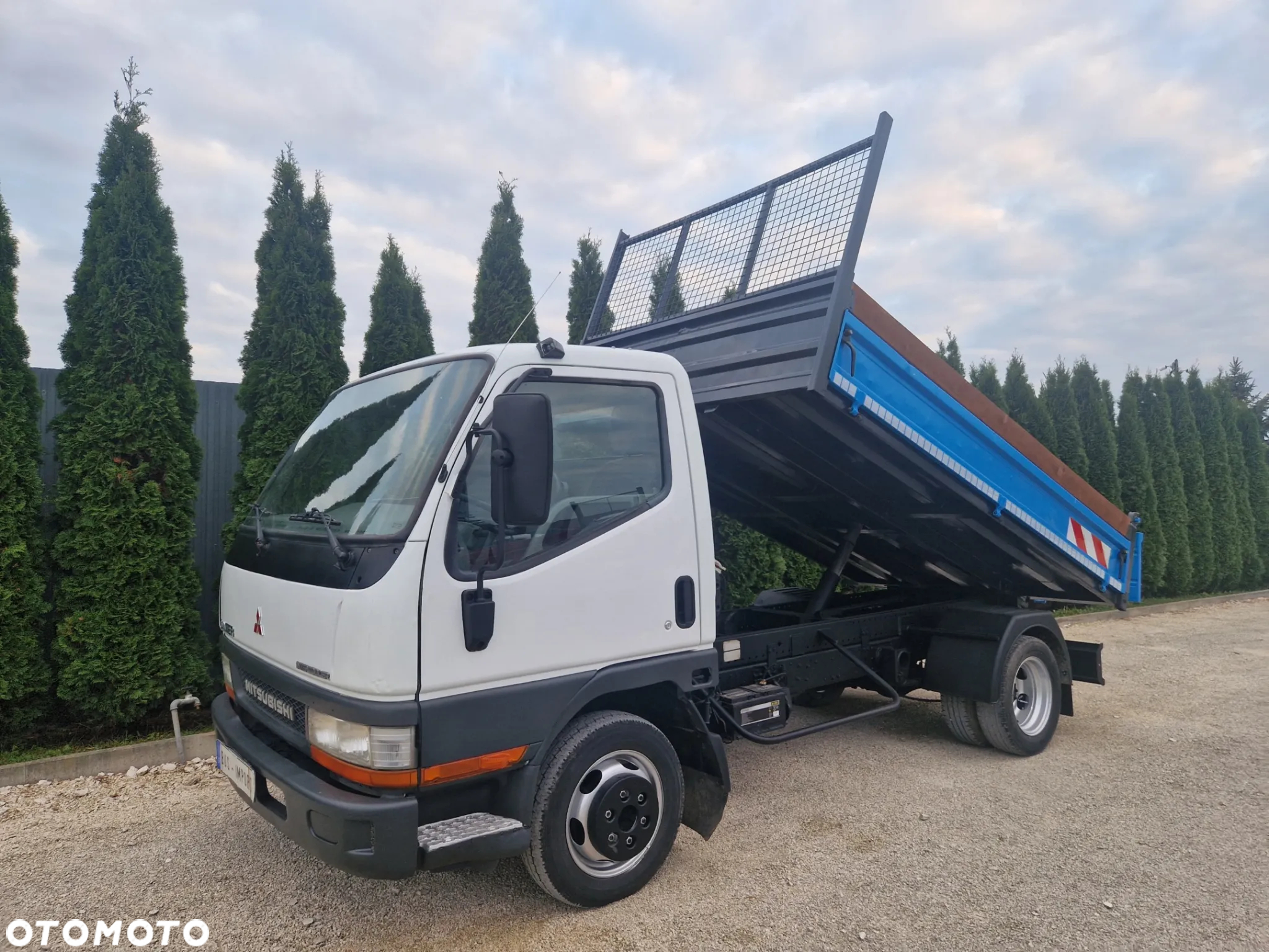 Mitsubishi Canter 3.0 130KM Zwykła Pompa - 2