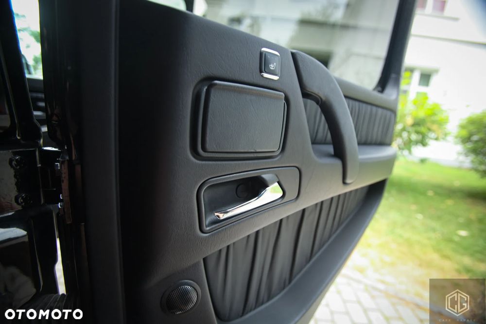 Mercedes-Benz Klasa G 63 AMG L - 26