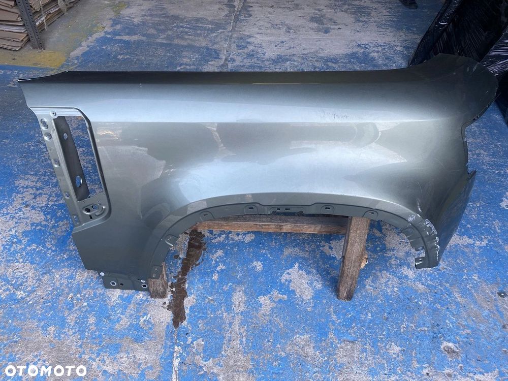 BŁOTNIK PRZEDNI PRAWY LAND ROVER DEFENDER II 2020- L8B2-16015-AD - 1