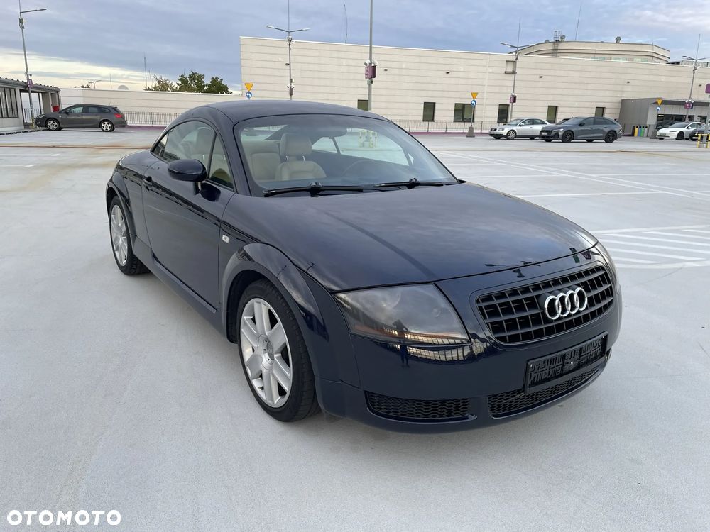 Audi TT Coupé - 12