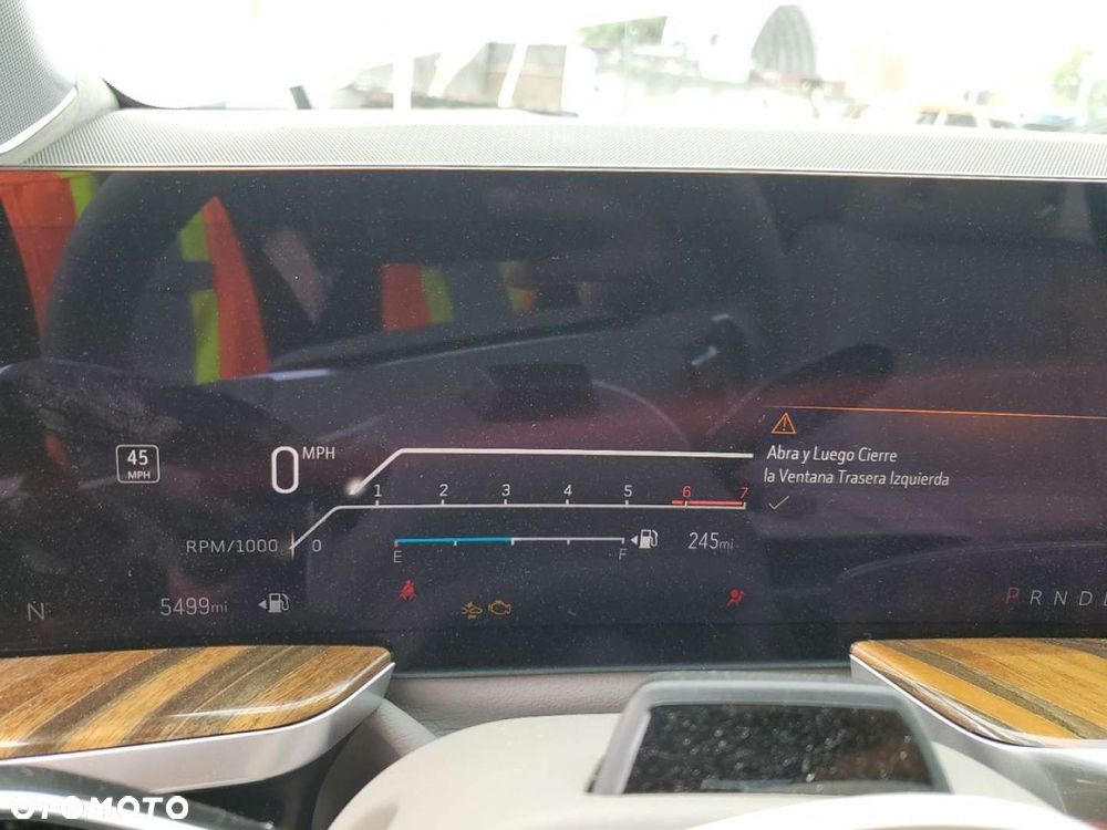 Cadillac Escalade - 10