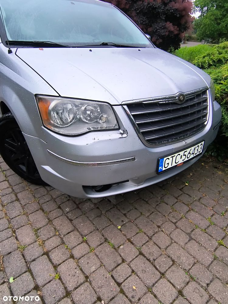 Chrysler Town & Country 4.0 Limited - 6