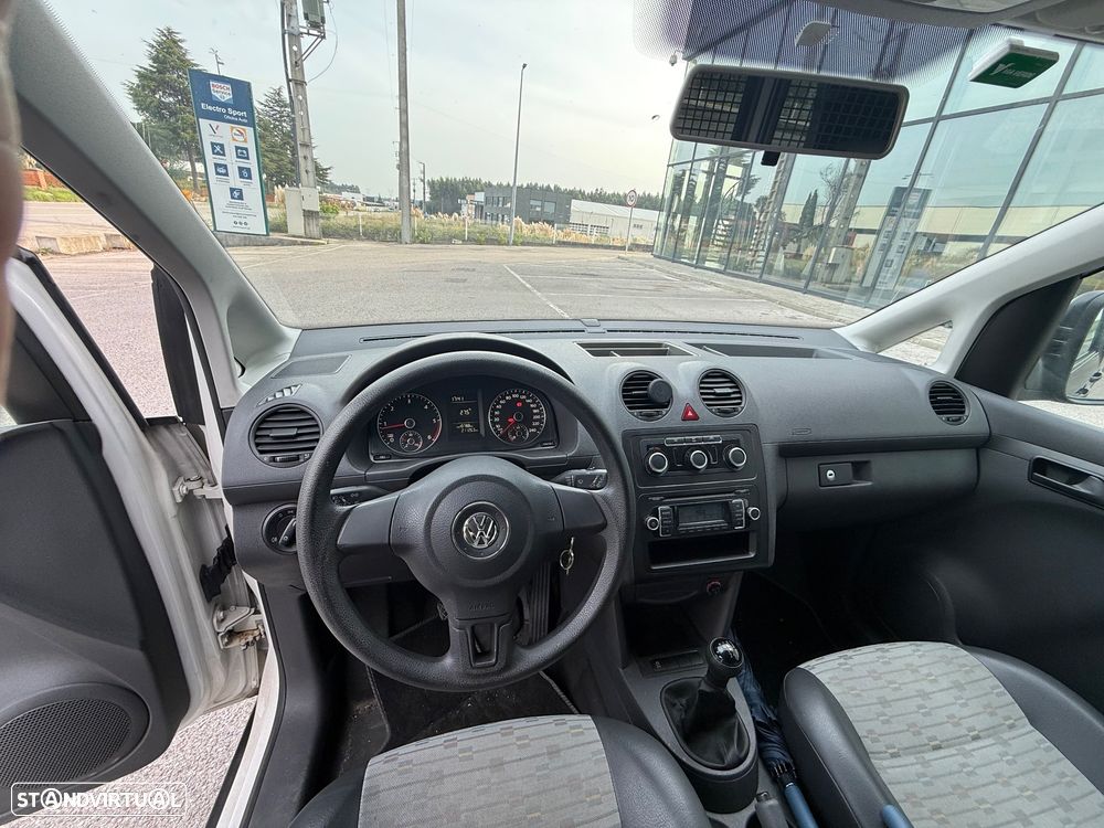 VW Caddy - 14