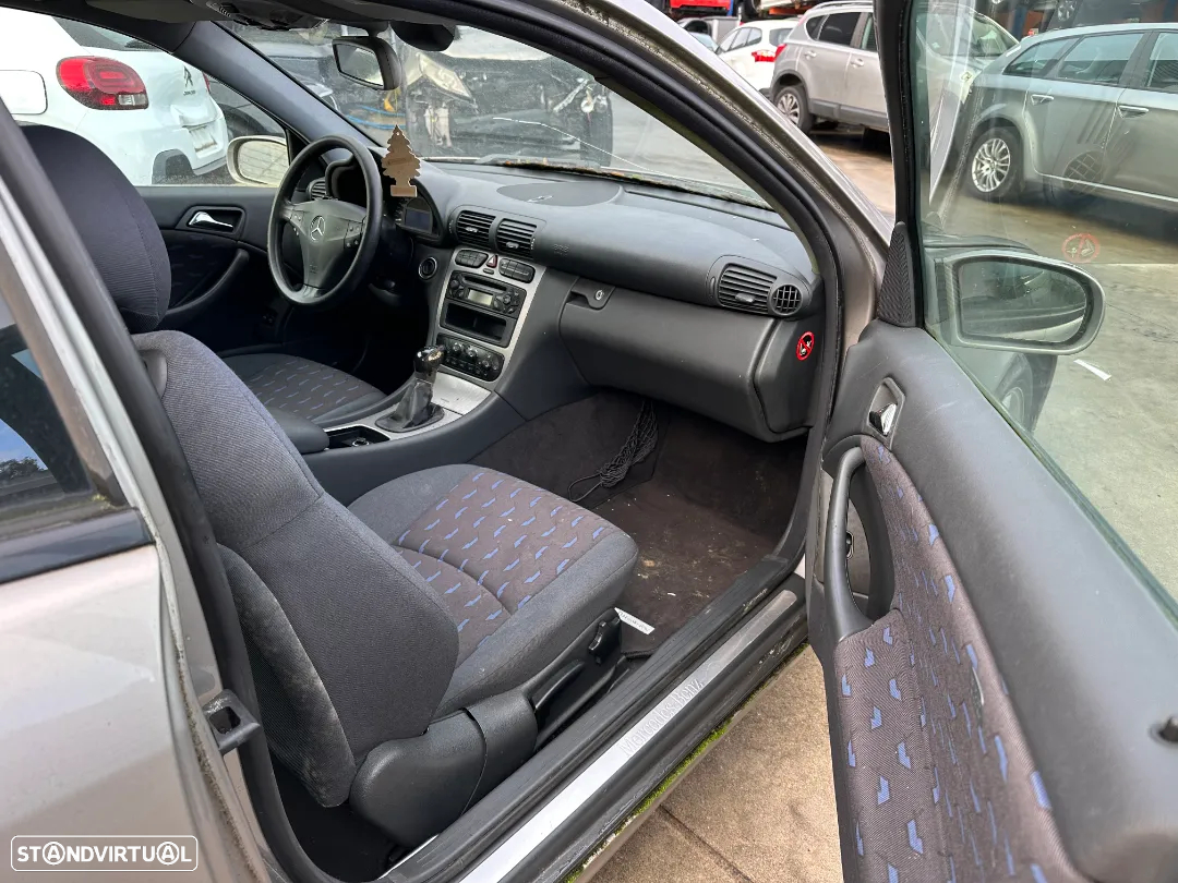 MERCEDES C 220 SPORT COUPE 150 CV DE 2004 PARA PEÇAS - 6