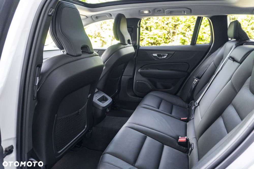 Volvo V60 - 11