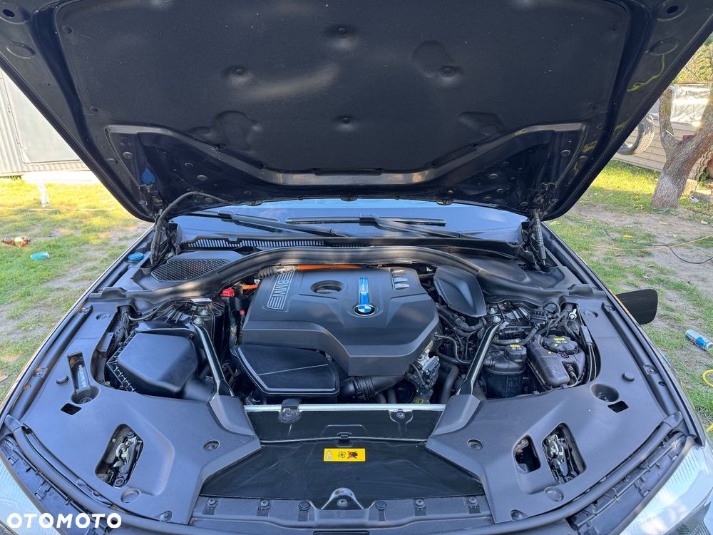 BMW Seria 5 530e iPerformance GPF Luxury Line - 37