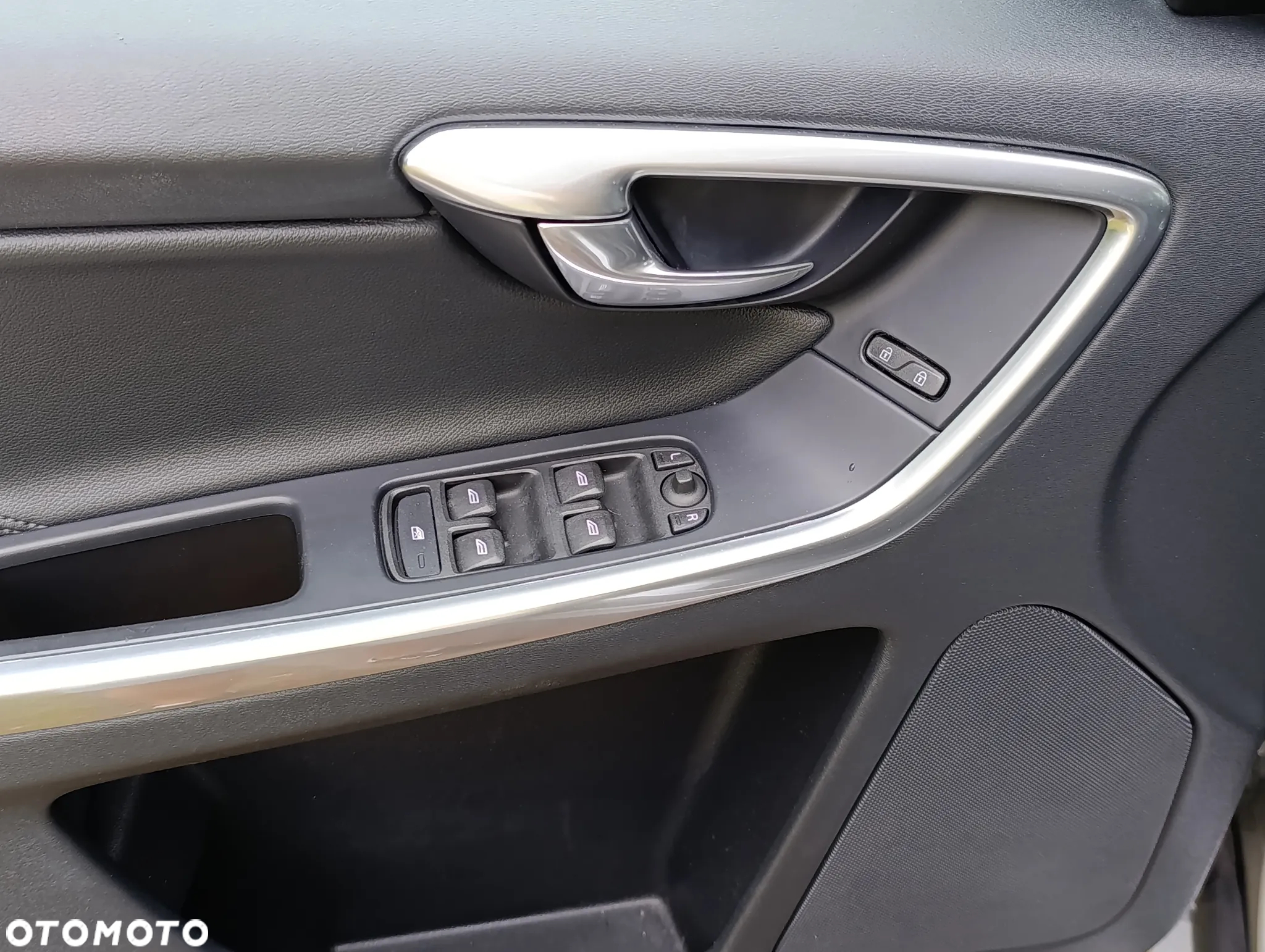 Volvo XC 60 T5 Geartronic Linje Inscription - 17