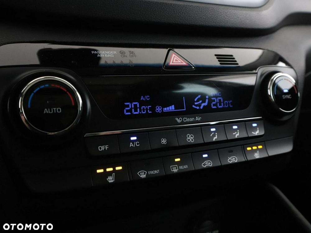 Hyundai Tucson 2.0 CRDi 4WD Trend - 27