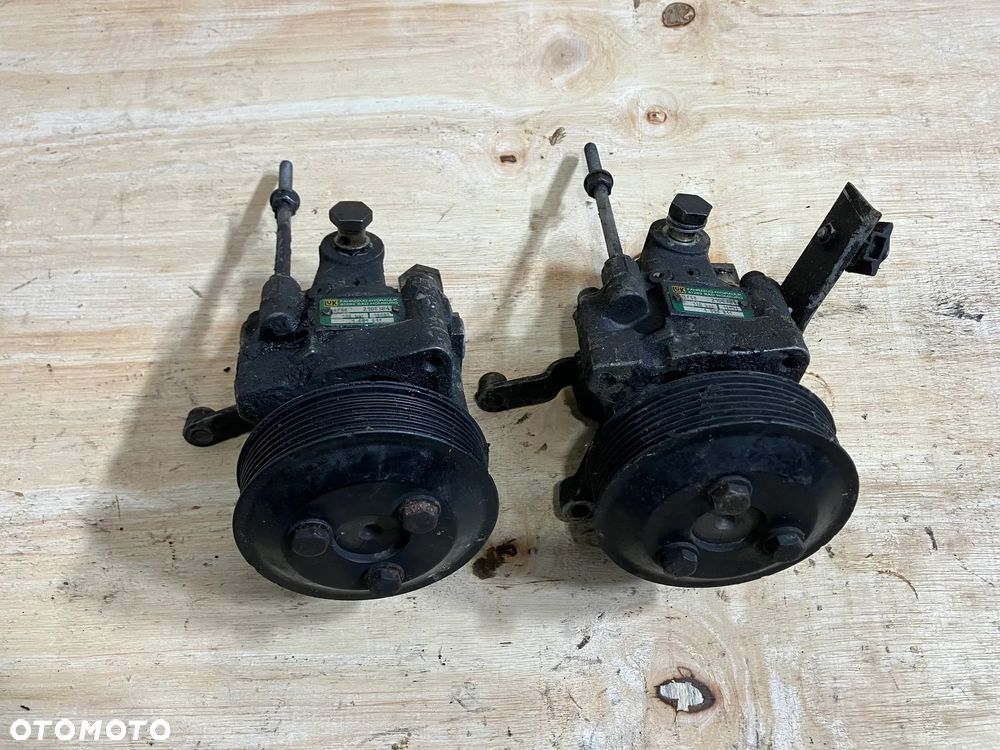 POMPA WSPOMAGANIA BMW E38 M60 V8 E31 E32 E34 LF68 LUK 1091911 1092015 - 1