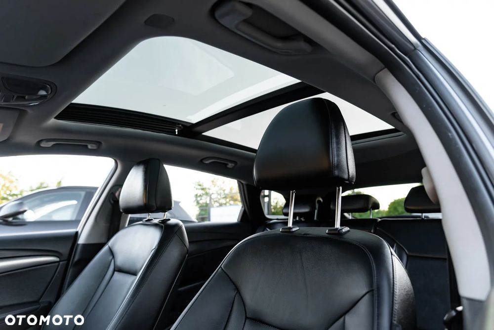 Hyundai i40 2.0 Premium - 27