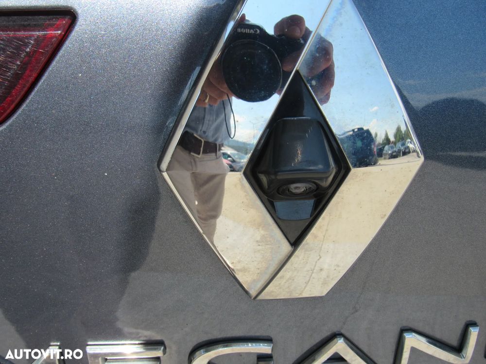 Renault Megane - 30