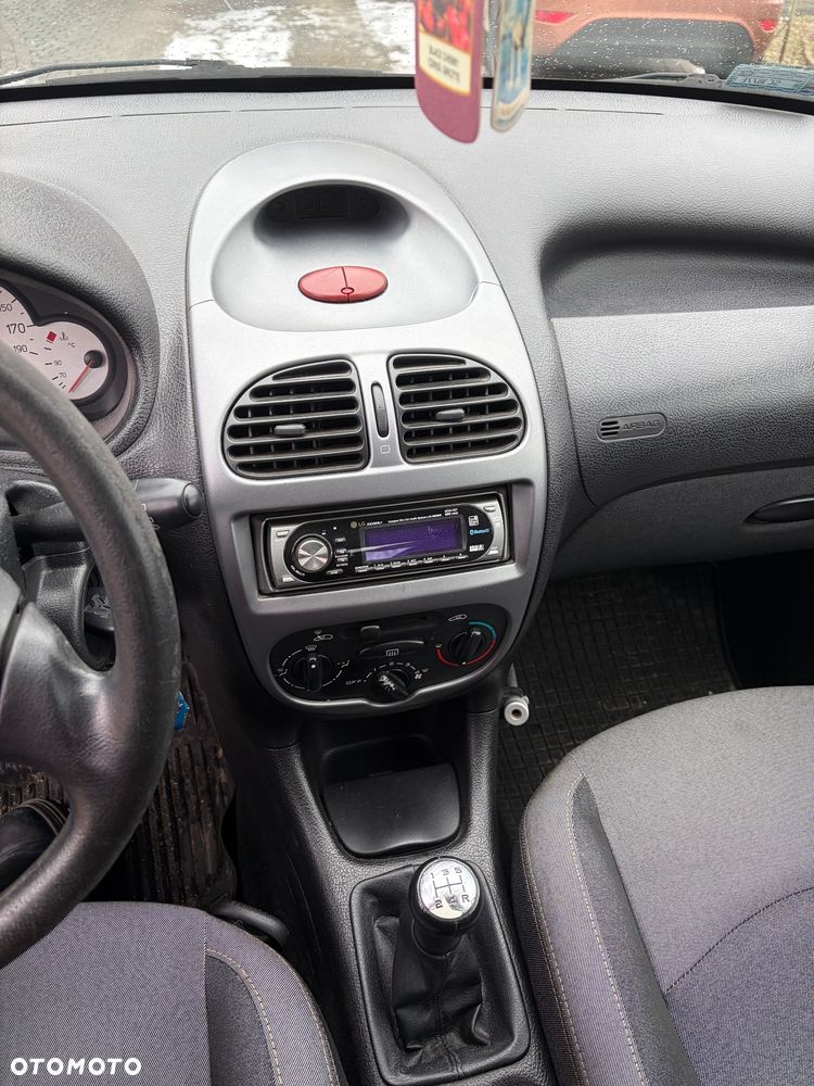 Peugeot 206 1.4 Generation - 12