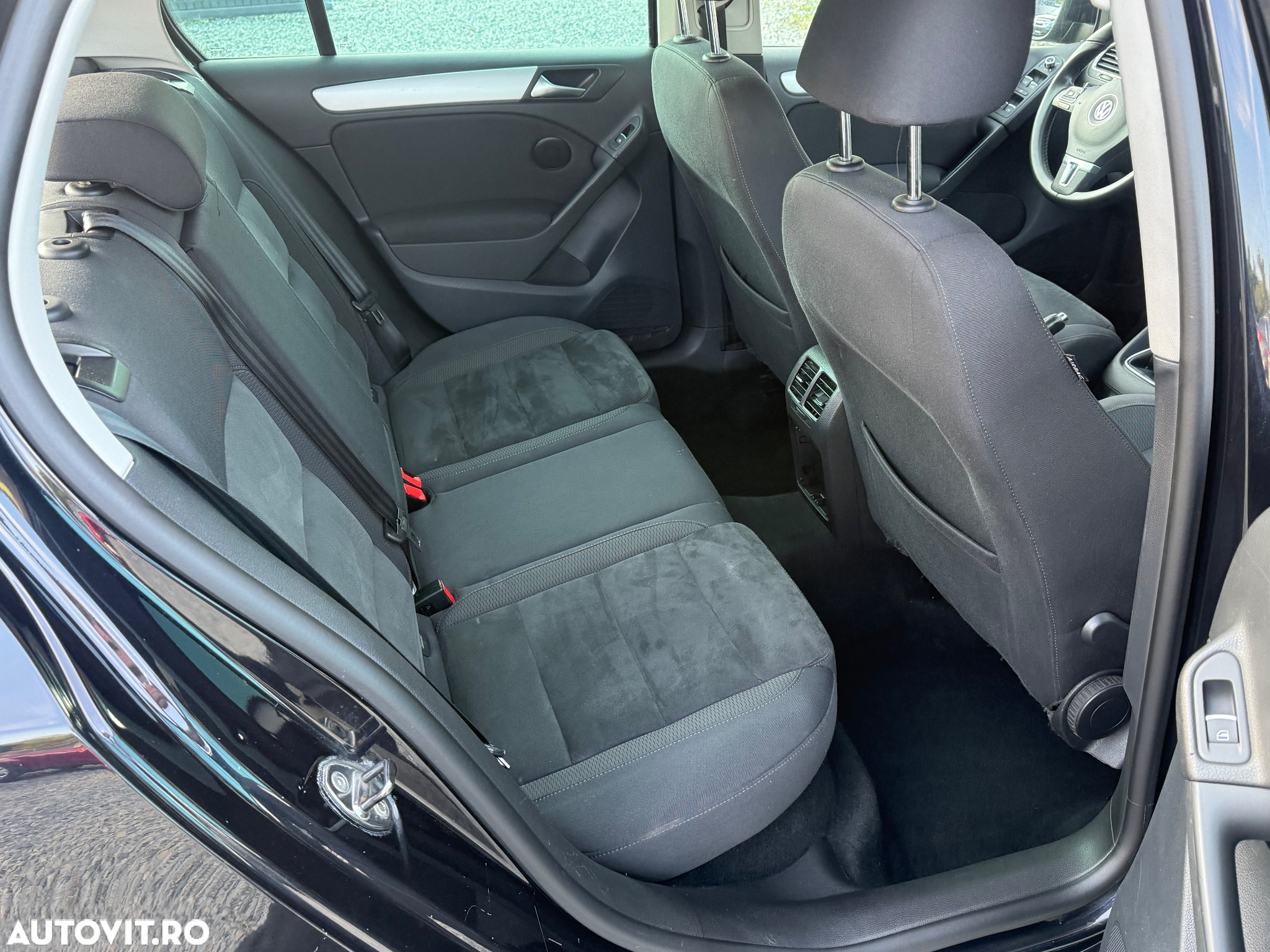 Volkswagen Golf 1.6 TDI BlueMotion Technology DPF Comfortline - 15