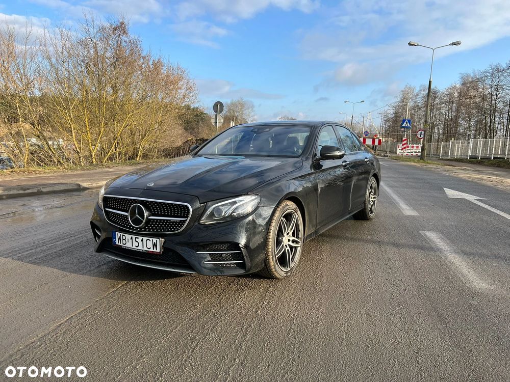Mercedes-Benz Klasa E AMG 53 4-Matic+ - 4