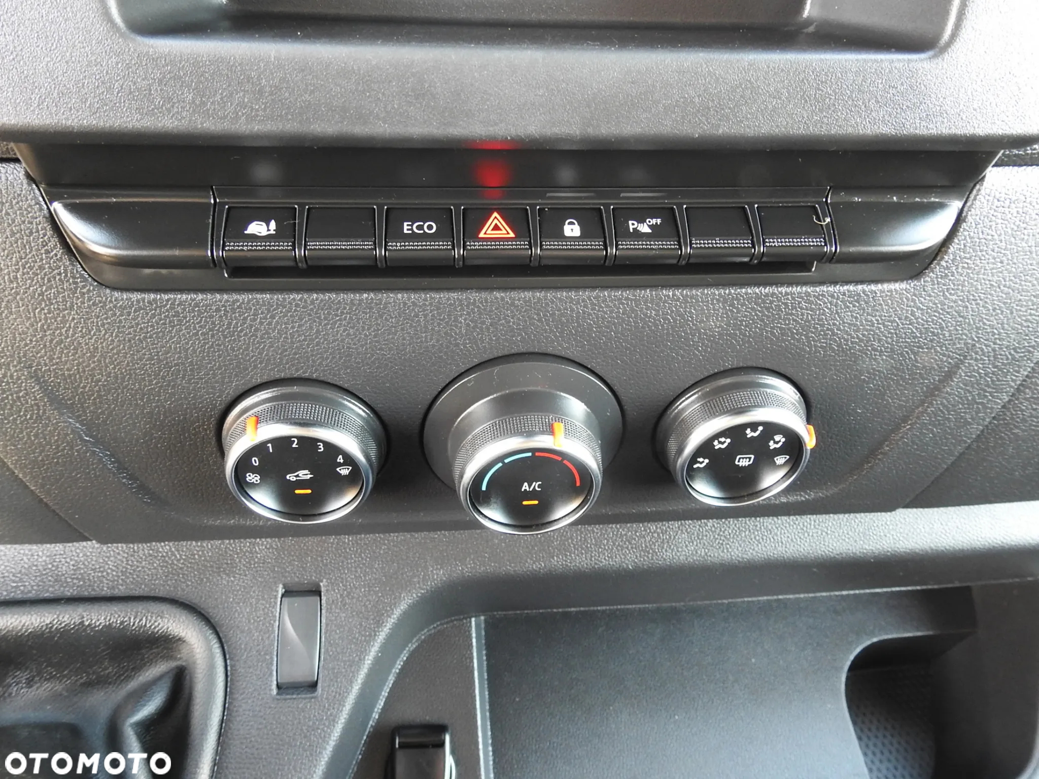Renault MASTER FURGON CHŁODNIA -5*C FUNKCJA GRZANIA ZASILANIE 230V KLIMATYZACJA LEDY 135KM [ 894384 ] - 34