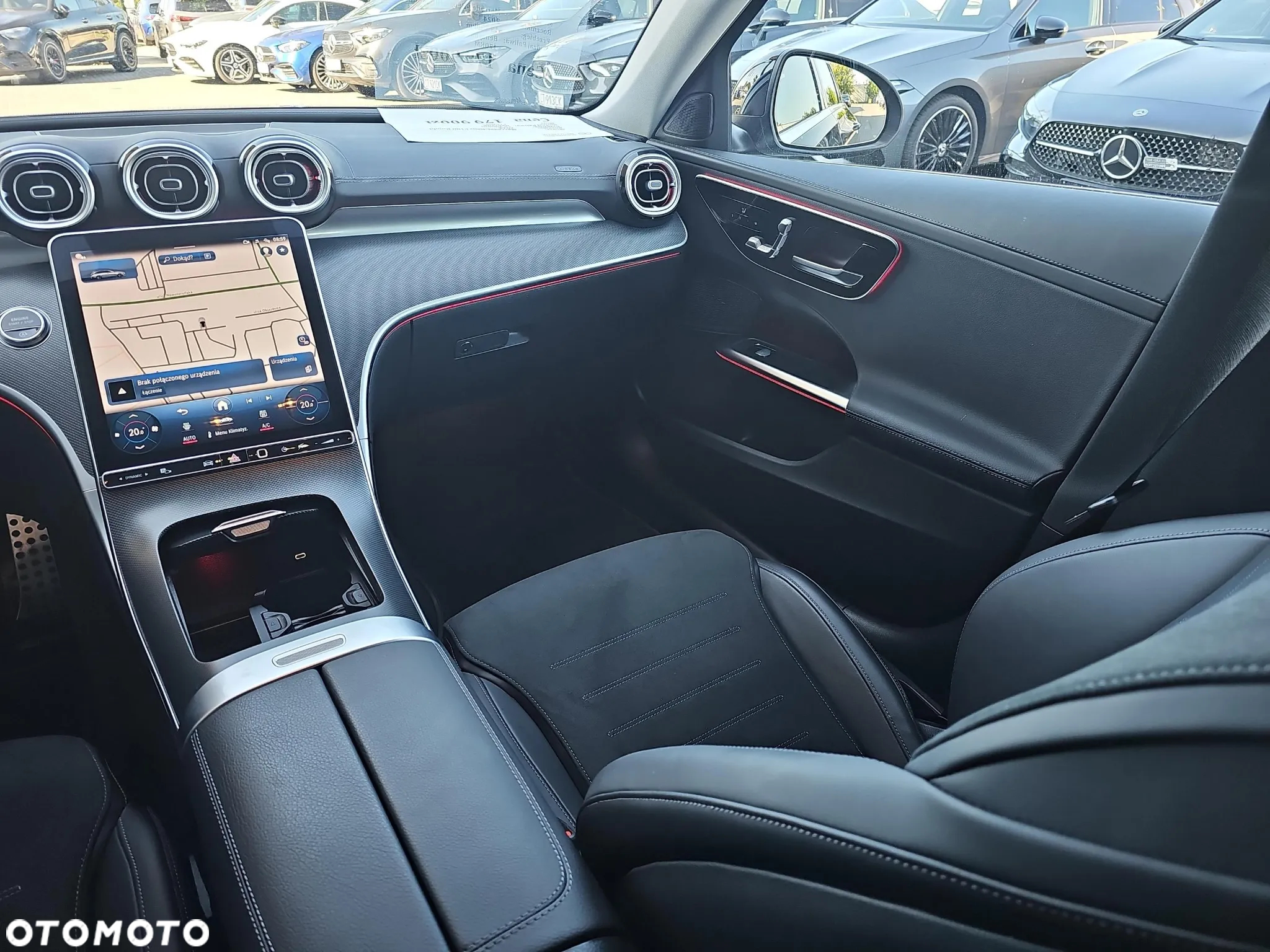 Mercedes-Benz Klasa C 180 T 9G-TRONIC AMG Line - 16