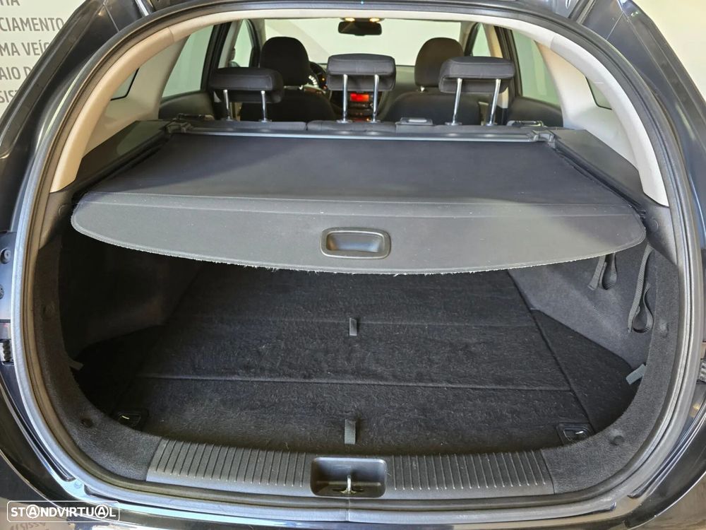 Kia Ceed SW 1.4 CRDi More - 26