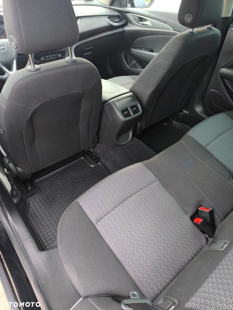 Opel Insignia 1.5 T Elite S&S - 25